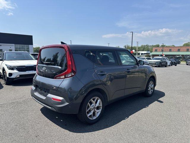Photo of 2021 Gravity Gray Kia Soul