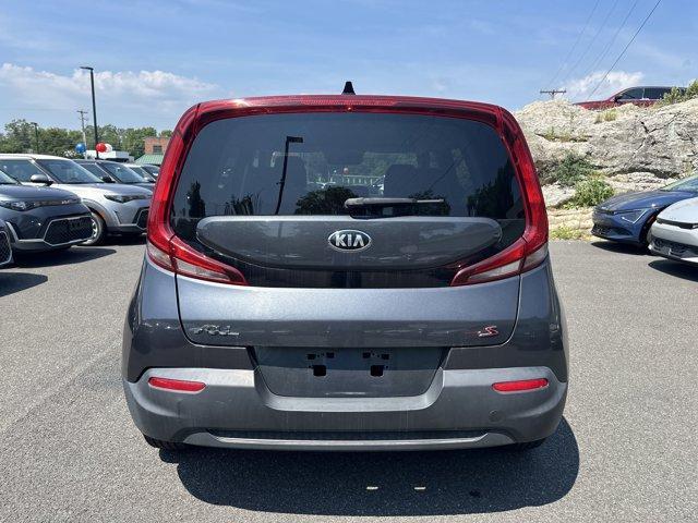 Photo of 2021 Gravity Gray Kia Soul
