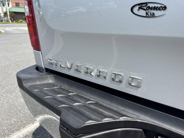 Photo of 2014 Silver Ice Metallic Chevrolet Silverado 2500