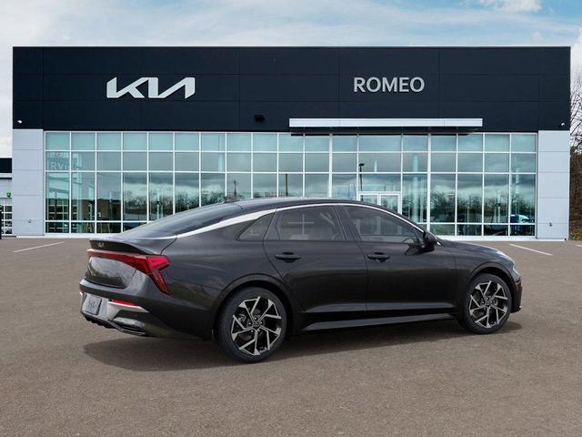 Photo of 2025 Gray Kia K5