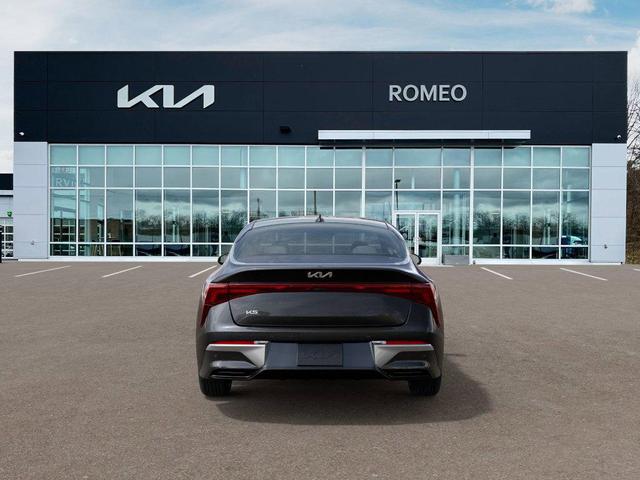 Photo of 2025 Gray Kia K5