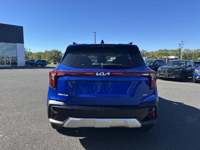 Photo of 2025 Neptune Blue Kia Seltos