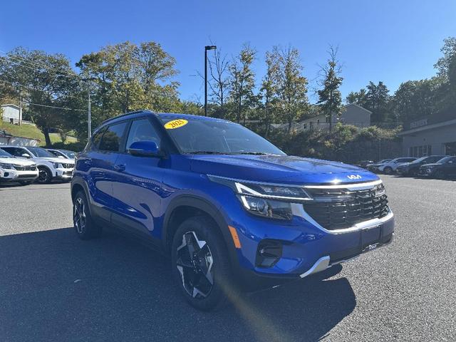 Photo of 2025 Neptune Blue Kia Seltos