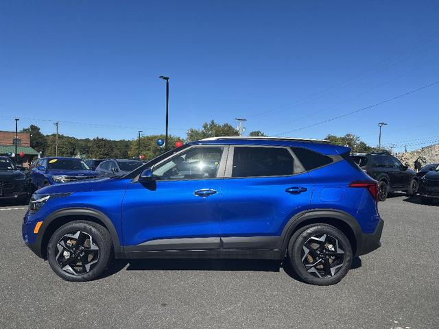 Photo of 2025 Neptune Blue Kia Seltos