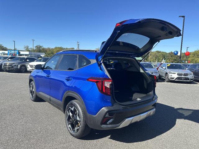 Photo of 2025 Neptune Blue Kia Seltos