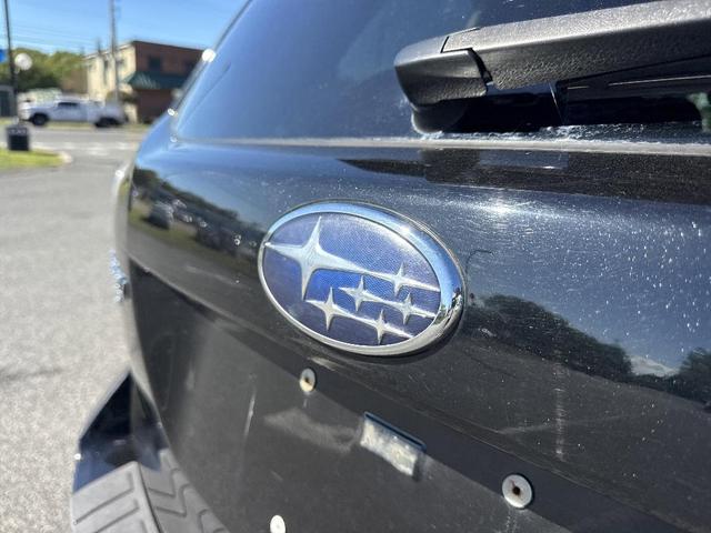 Photo of 2018 Crystal Black Silica Subaru Forester