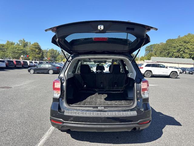 Photo of 2018 Crystal Black Silica Subaru Forester