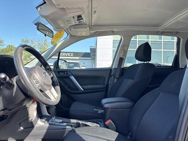 Photo of 2018 Crystal Black Silica Subaru Forester