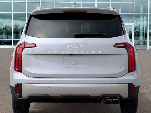 Photo of 2025 Glacial White Pearl Kia Telluride