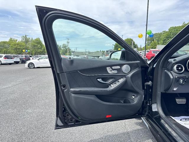 Photo of 2021 Black Mercedes-Benz C-Class