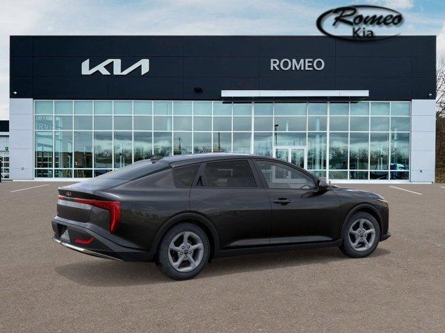 Photo of 2025 Gray Kia K4