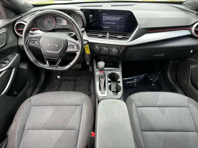 Photo of 2024 Nitro Yellow Metallic Chevrolet Trax