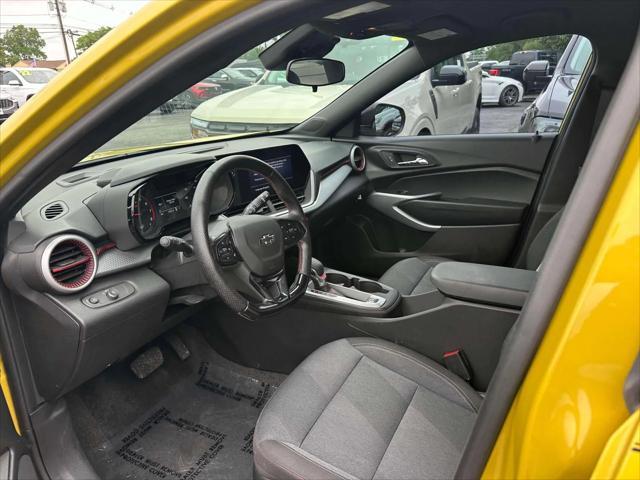 Photo of 2024 Nitro Yellow Metallic Chevrolet Trax