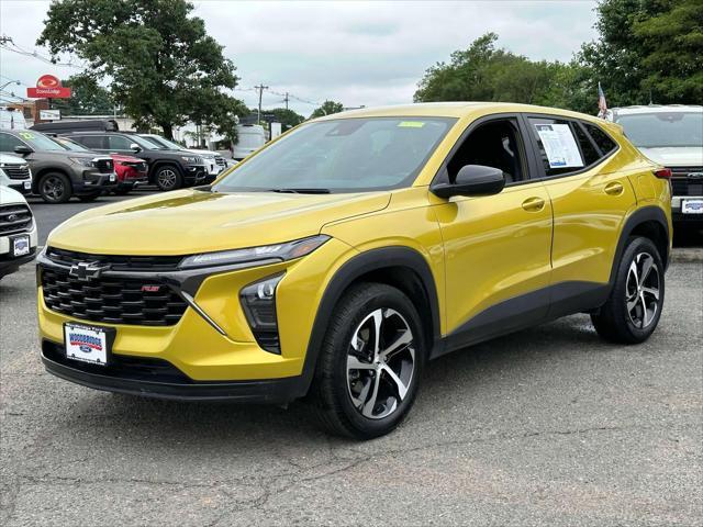 Photo of 2024 Nitro Yellow Metallic Chevrolet Trax