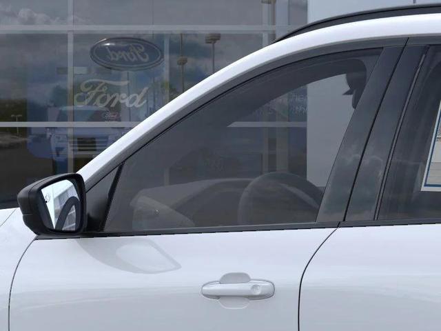 Photo of 2025 Oxford White Ford Escape