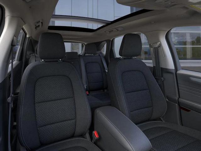 Photo of 2025 Oxford White Ford Escape