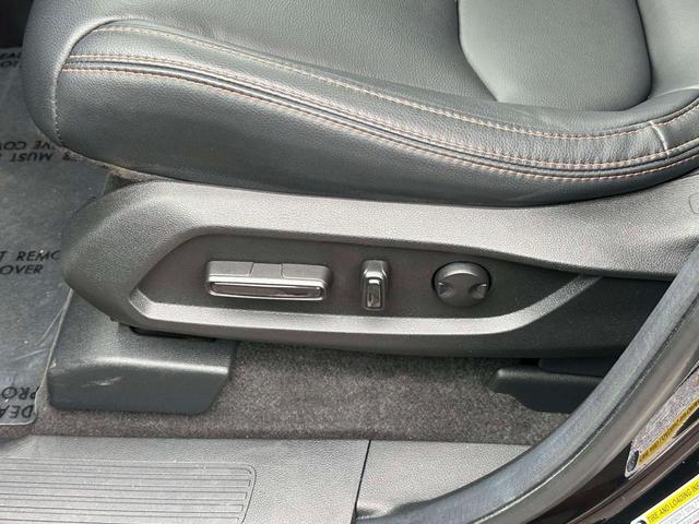 Photo of 2025 Crystal Black Pearl Honda Pilot