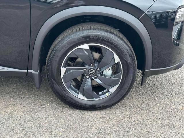 Photo of 2026 Super Black Nissan Rogue
