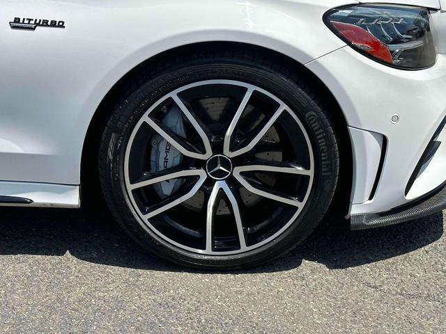 Photo of 2021 designo Diamond White Metallic Mercedes-Benz AMG C 43
