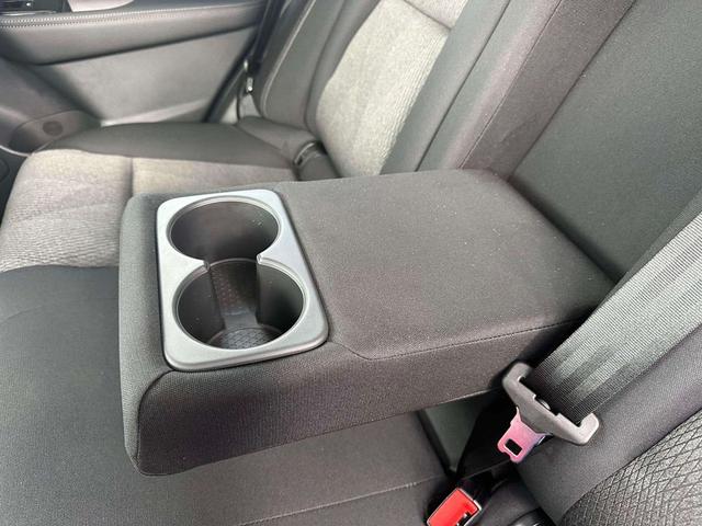 Photo of 2026 Everest White Pearl Tricoat Nissan Rogue