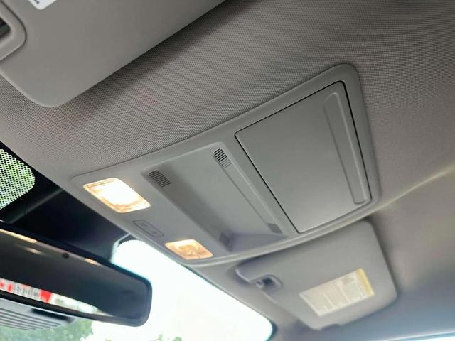 Photo of 2022 Cyber Orange Metallic Tricoat Ford Ranger