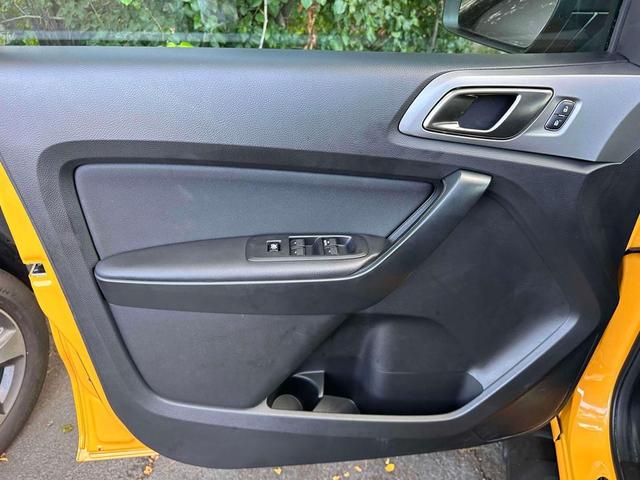 Photo of 2022 Cyber Orange Metallic Tricoat Ford Ranger