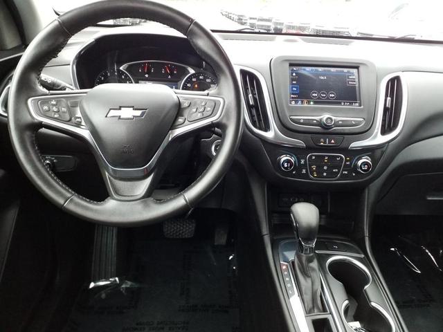 Photo of 2022 Seaglass Blue Metallic Chevrolet Equinox