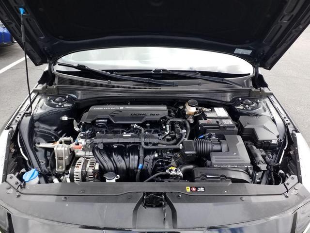 Photo of 2022 Phantom Black Hyundai ELANTRA