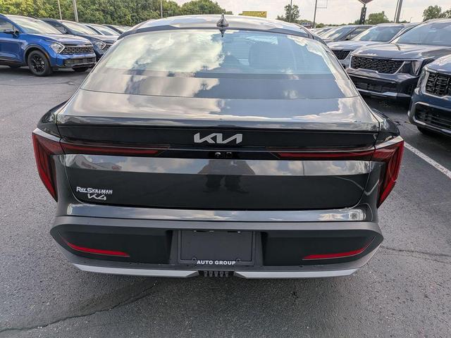 Photo of 2025 Gray Kia K4
