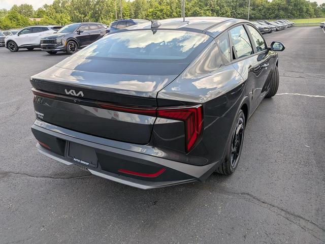Photo of 2025 Gray Kia K4