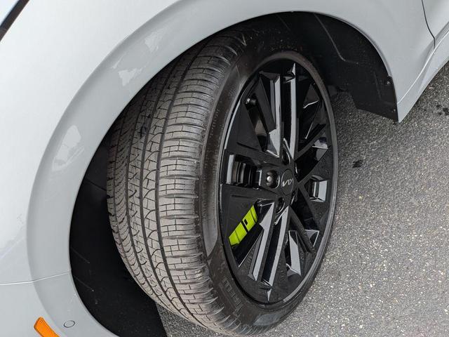 Photo of 2026 Gray Kia K5