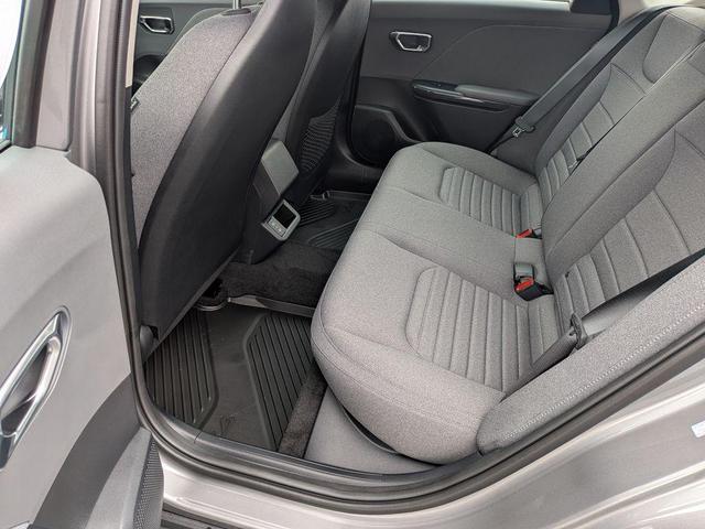 Photo of 2025 Steel Gray Kia K4