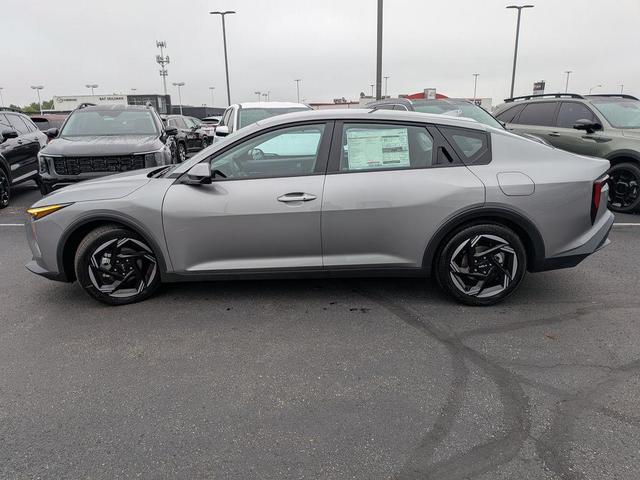 Photo of 2025 Steel Gray Kia K4