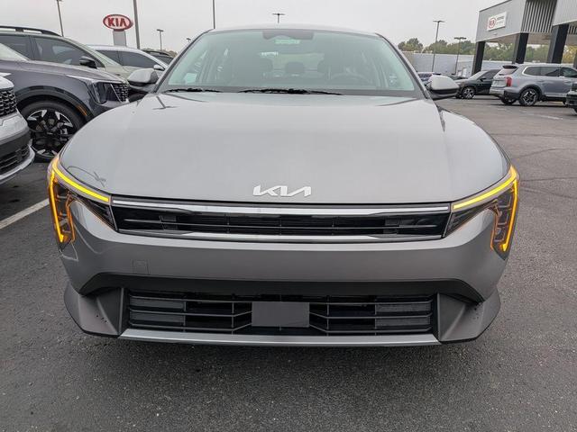 Photo of 2025 Steel Gray Kia K4