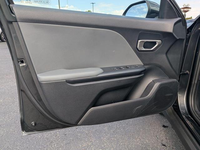 Photo of 2025 Gray Kia K4