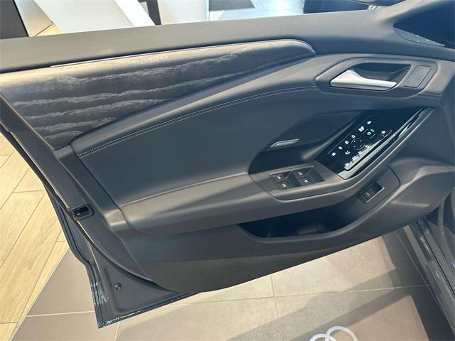 Photo of 2025 Gray Audi A6 e-tron
