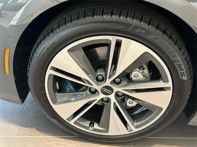 Photo of 2025 Gray Audi A6 e-tron