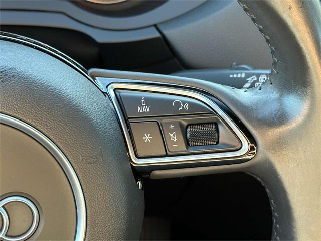Photo of 2018 Glacier White Audi Q3