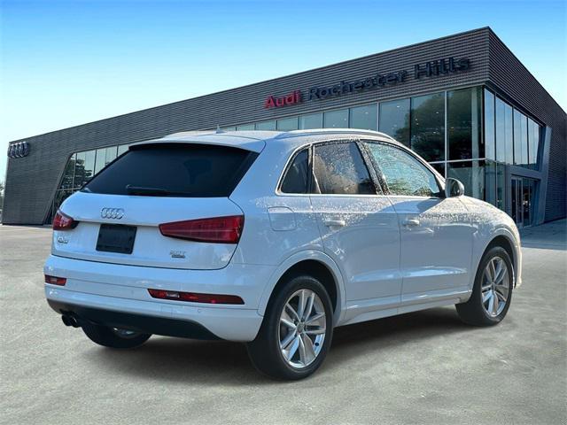 Photo of 2018 Glacier White Audi Q3