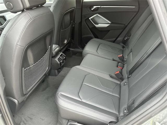 Photo of 2025 Chronos Gray Metallic Audi Q3