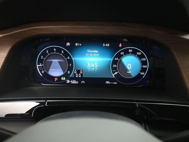Photo of 2025 Platinum Gray Metallic Volkswagen Atlas