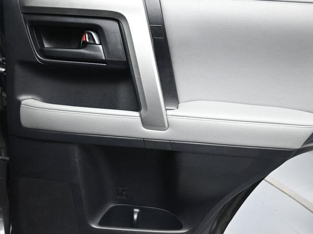 Photo of 2013 Gray Toyota 4Runner