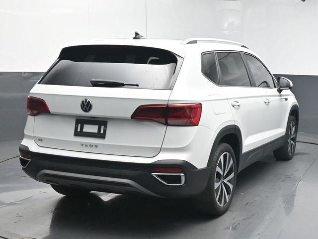 Photo of 2022 Pure White Volkswagen Taos