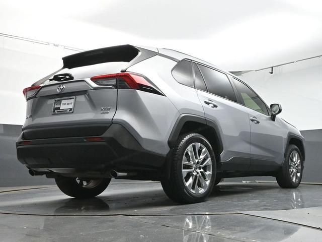 Photo of 2020 Silver Toyota RAV4