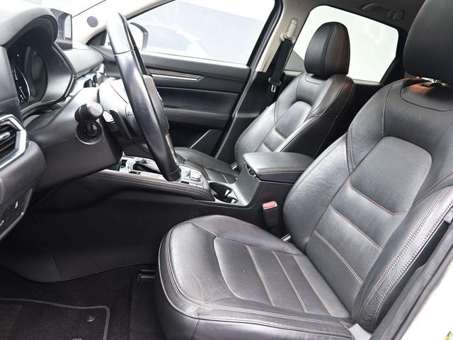 Photo of 2022 Snowflake White Pearl Mazda CX-5