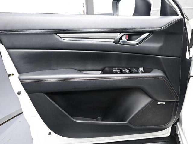 Photo of 2022 Snowflake White Pearl Mazda CX-5