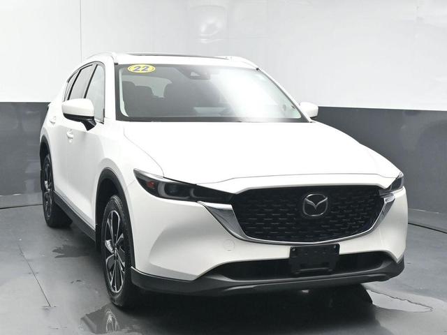 Photo of 2022 Snowflake White Pearl Mazda CX-5