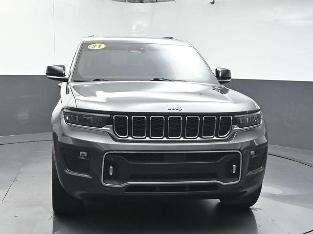 Photo of 2021 Metallic Jeep Grand Cherokee L