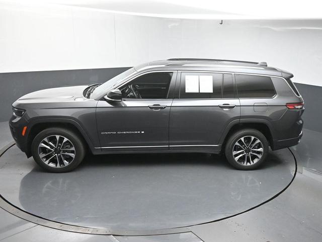 Photo of 2021 Metallic Jeep Grand Cherokee L