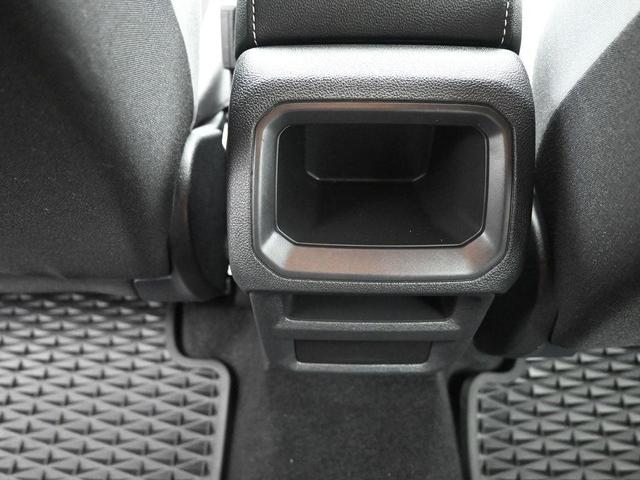 Photo of 2024 Pure White Volkswagen Taos